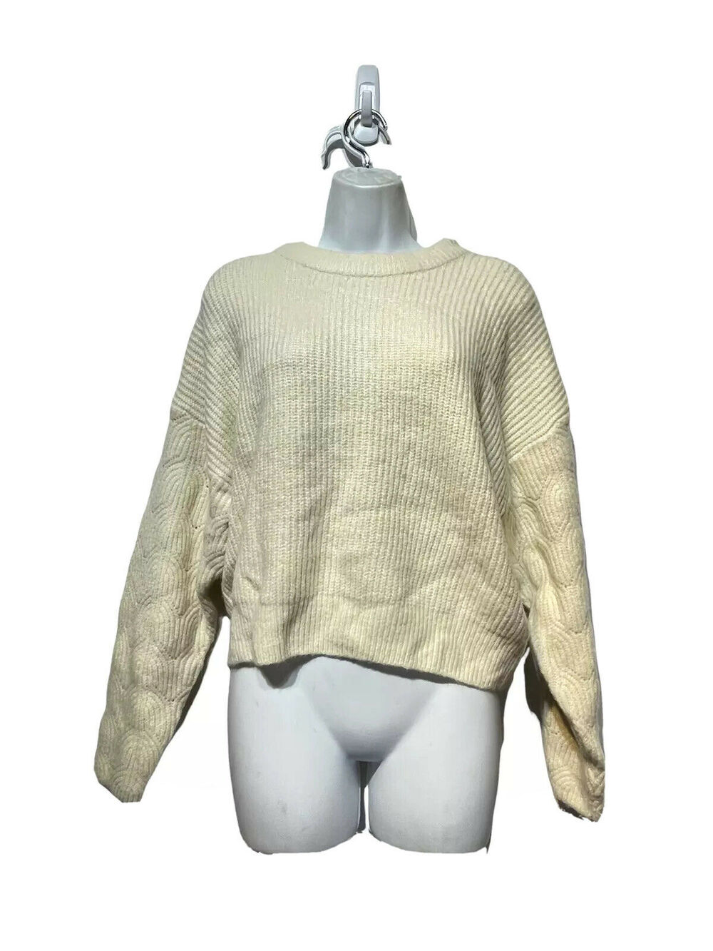 elodie creme beige cropped ribbed cable sweater Size L